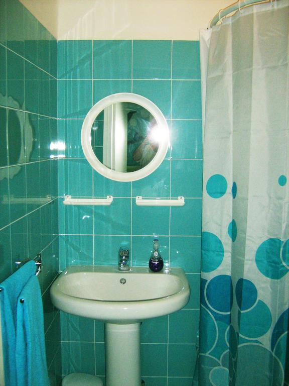 Sirenapop Concept B&B Rivazzurra Di Rimini Ruang foto